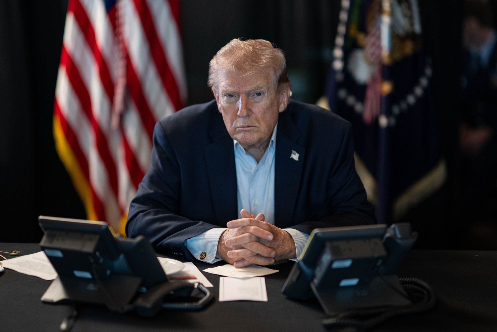 President Donald J. Trump oversees Operation Epic Fury at Mar-a-Lago, Palm Beach, FL, March 1, 2026. (White House photo by Daniel Torok)
