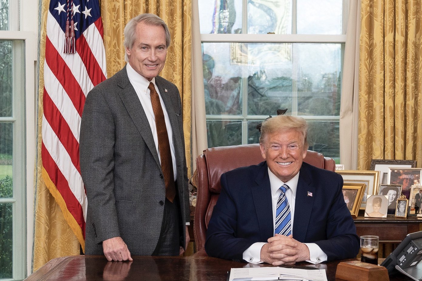 President Donald Trump and Lin Wood