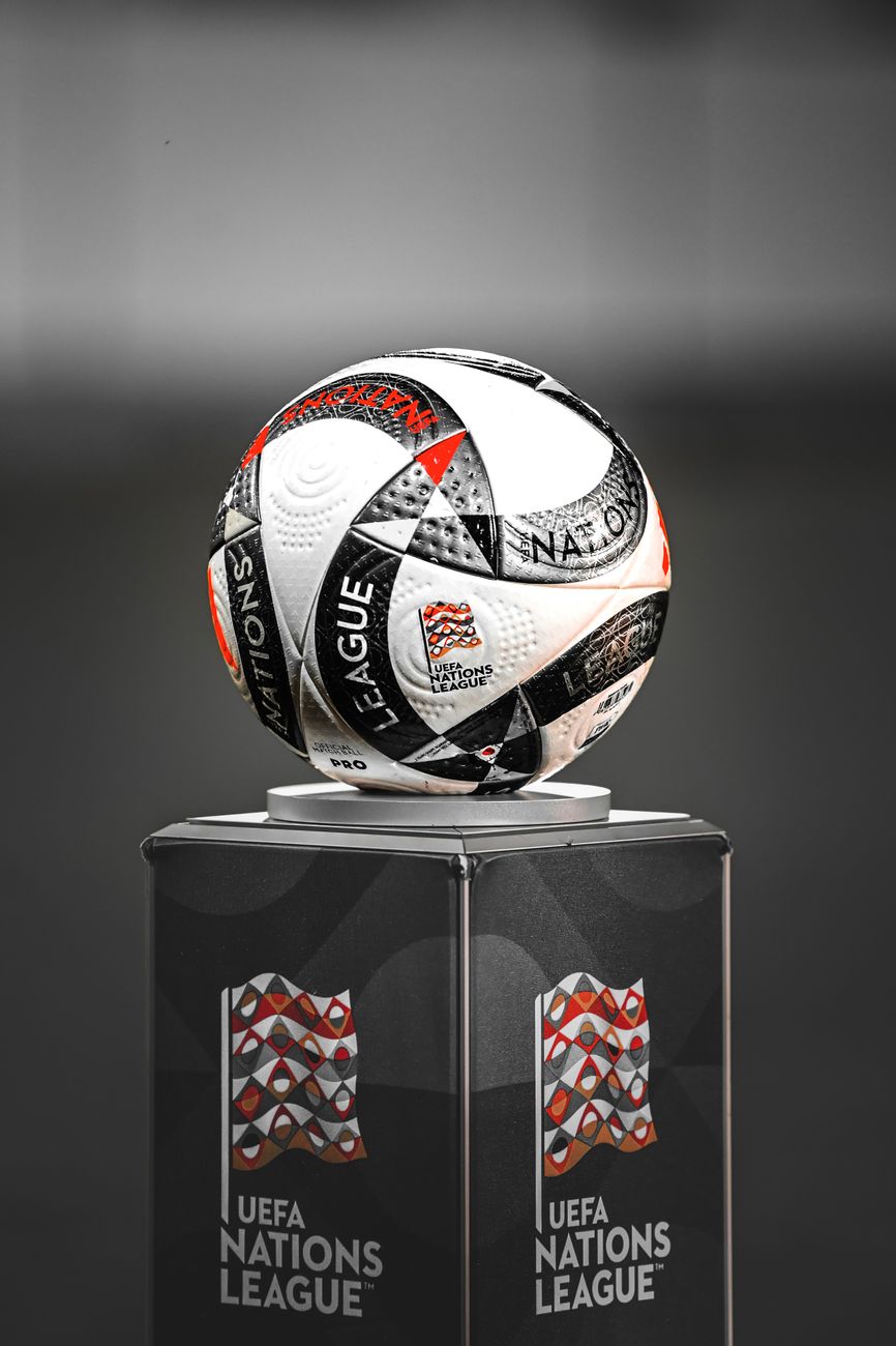 Close up of the UEFA Nations League match ball on a podium, showcasing design details.