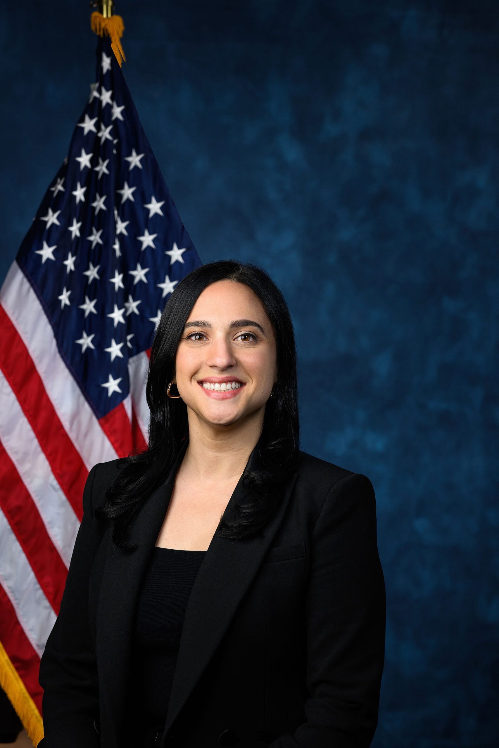 Rep. Ansari Yassamin official portrait, 119th Congress