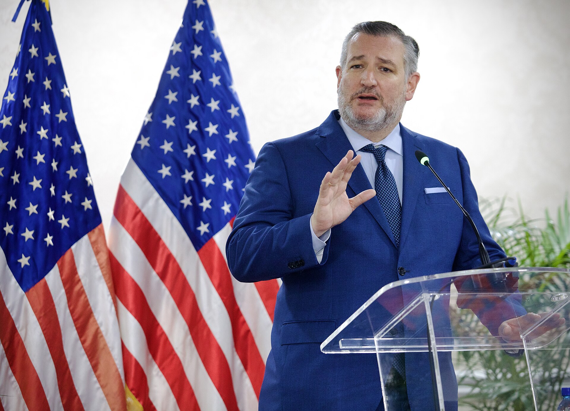 Ted Cruz in El Salvador in August 2025 (54747144541)