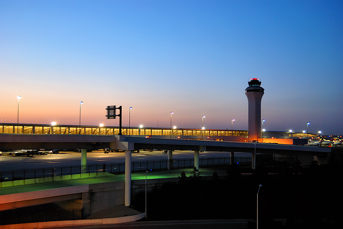 Detroit Metropolitan Wayne County Airport DTW