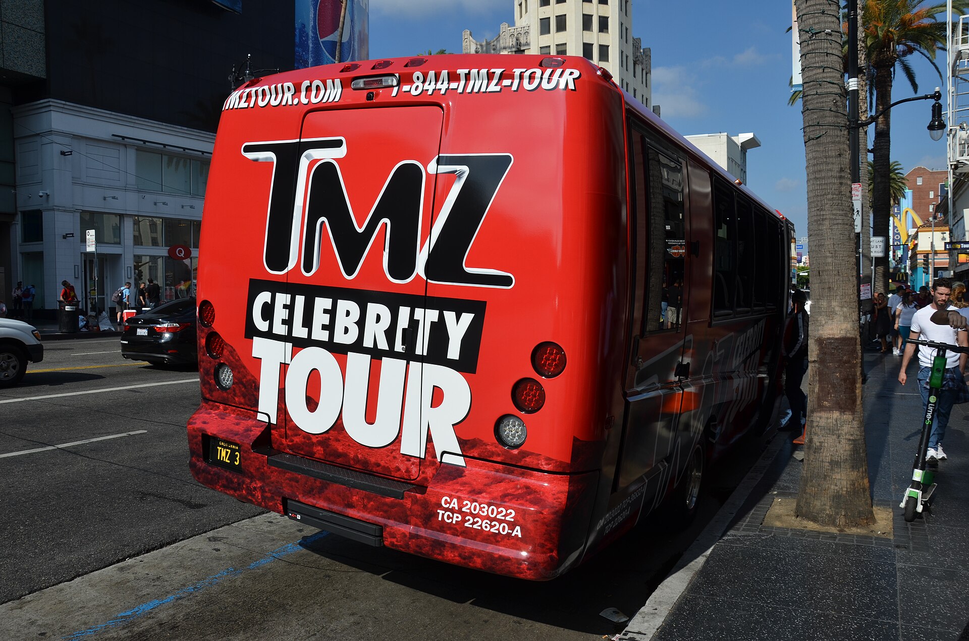 TMZ celebrity tour bus Los Angeles 2019