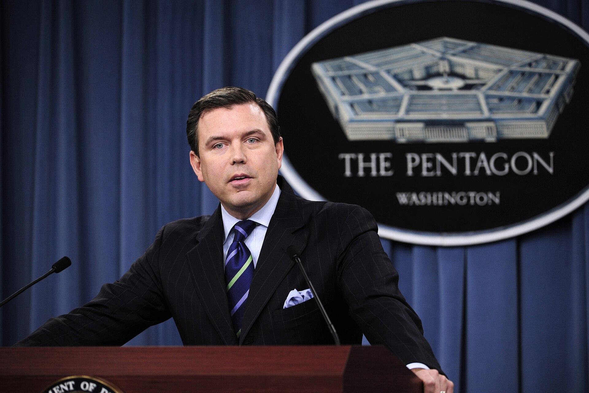 Defense.gov News Photo 110627 D XH843 001 Pentagon Press Secretary Geoff Morrell conducts his final press briefing in the Pentagon on June 27, 2011