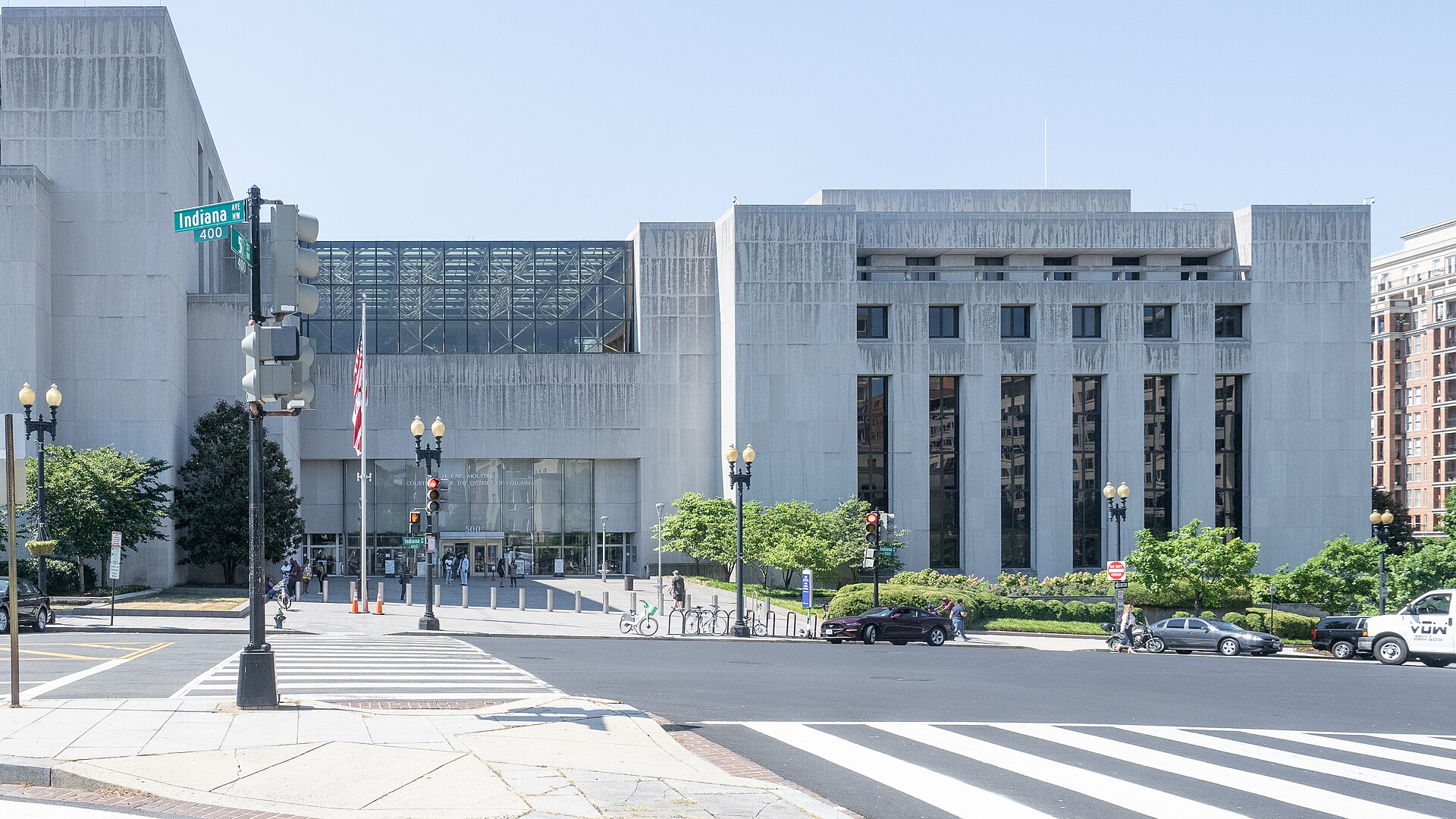 H Carl Moultrie Courthouse (53840298713)