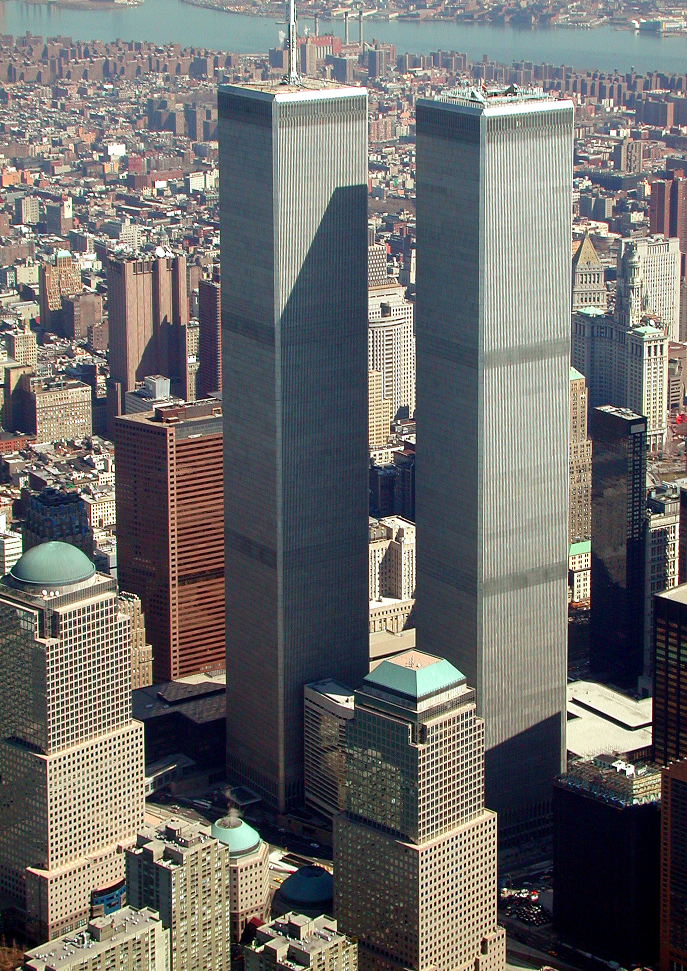 World Trade Center, New York City aerial view (March 2001)