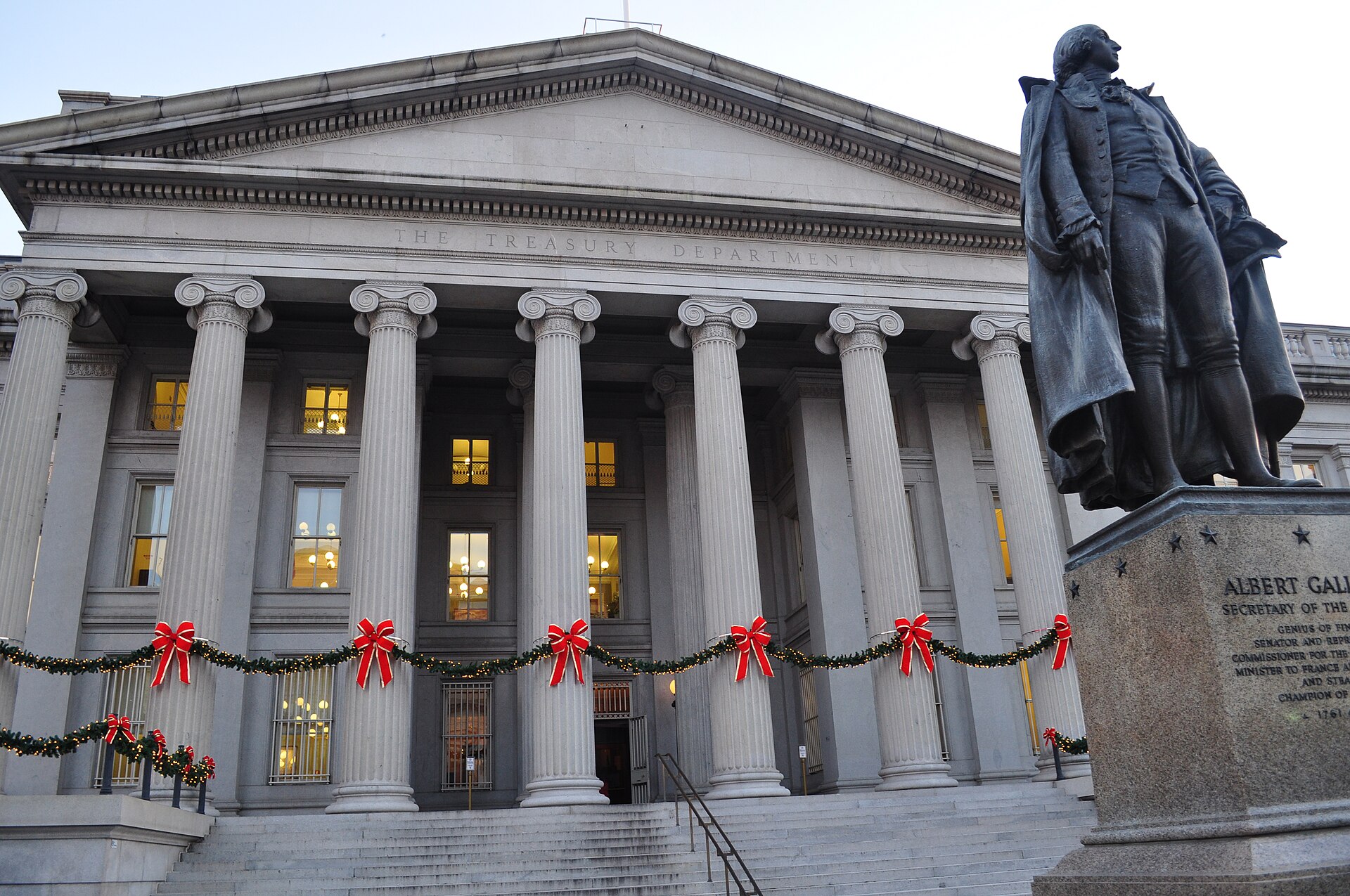 Holidays at the Treasury Department (5242616796)