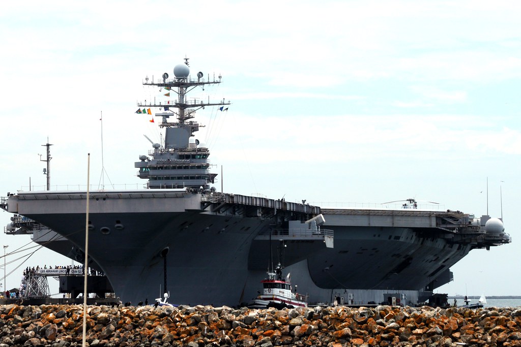 ( CVN 72 ) USS Abraham Lincoln