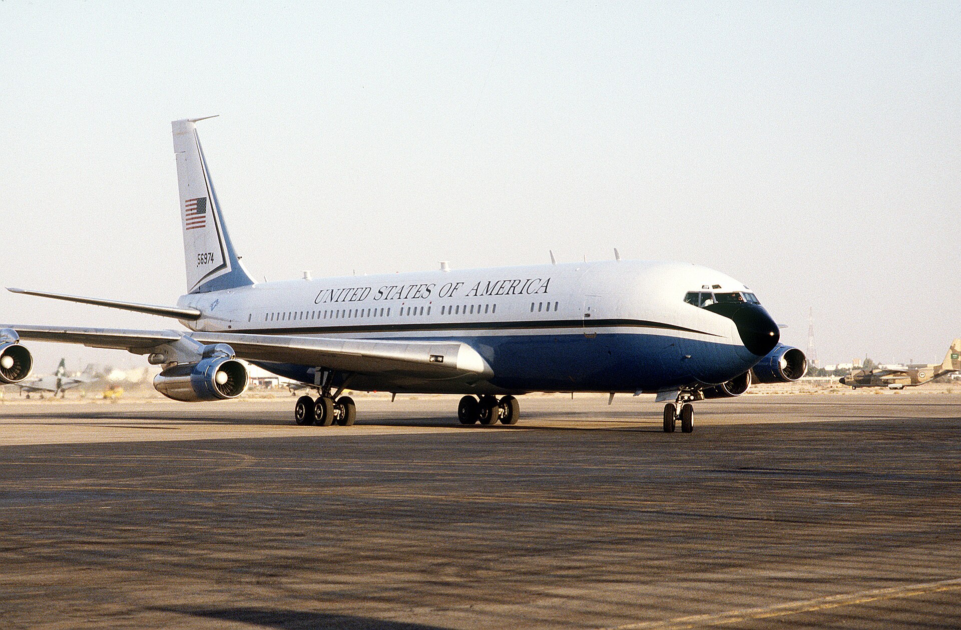 C 137C 89th MAW in Saudi Arabia 1992