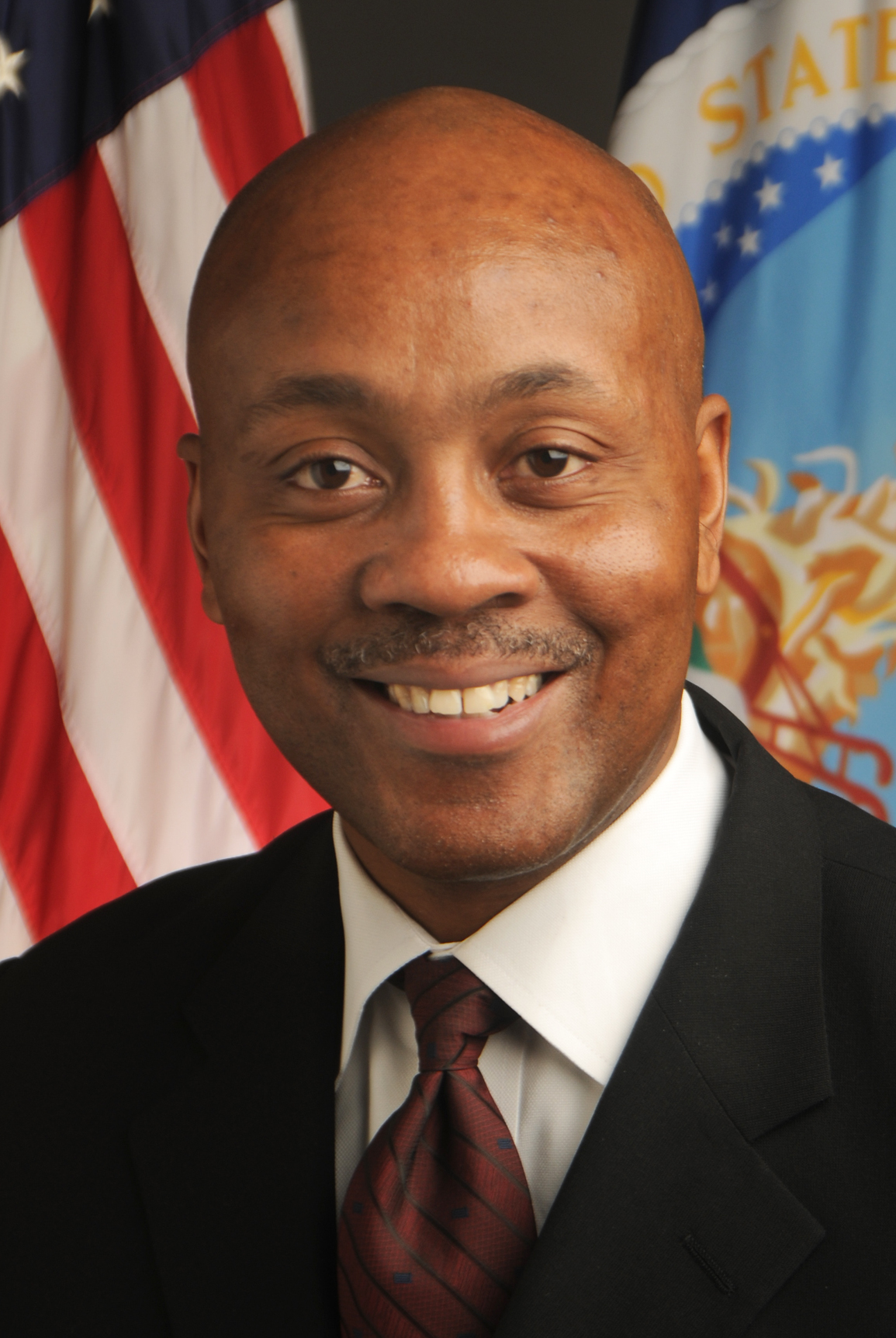 Gary Washington official photo (cropped)