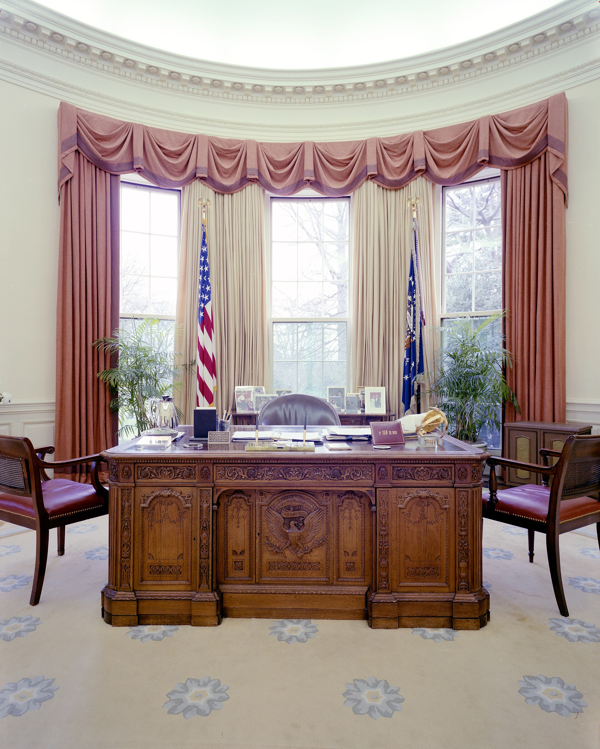 Oval Office Reagan