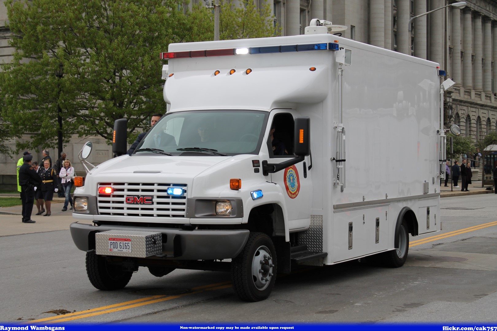 FBI Federal Bureau of Investigation Evidence Response Team GMC C5500